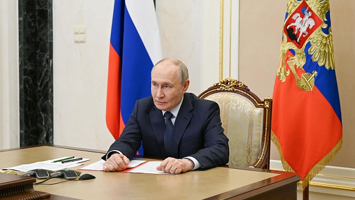 Путин проведёт встречу с губернатором ЕАО во вторник