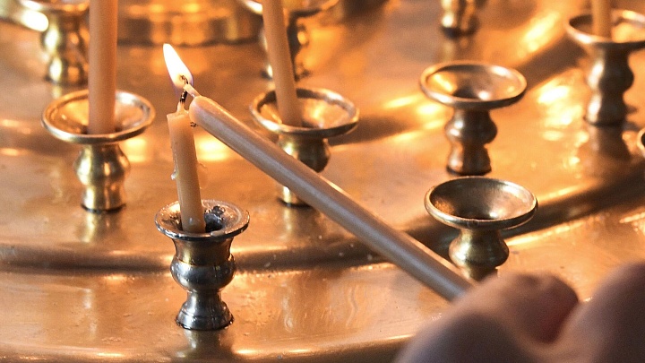 В России 1 октября пройдут молебны о тяжелобольных детях