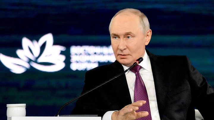 Путин пообещал обсудить с Собяниным вопрос продолжения обучения в школах после 9 класса